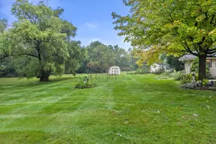 S77W22250 Eleanor St, Vernon, WI 53150 - Photo 33