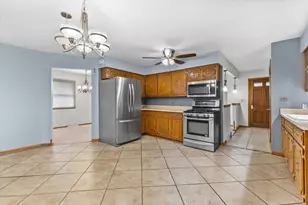 S77W22250 Eleanor St, Vernon, WI 53150 - Photo 5
