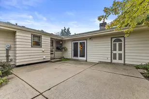 S77W22250 Eleanor St, Vernon, WI 53150 - Photo 35
