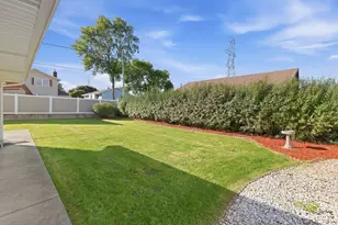 6165 S Elaine Ave, Cudahy, WI 53110 - Photo 23