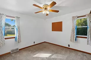 6165 S Elaine Ave, Cudahy, WI 53110 - Photo 11