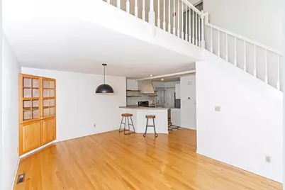 1112 E Lyon St #1112, Milwaukee, WI 53202 - Photo 5