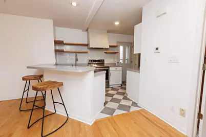 1112 E Lyon St #1112, Milwaukee, WI 53202 - Photo 7