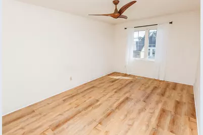 1112 E Lyon St #1112, Milwaukee, WI 53202 - Photo 13