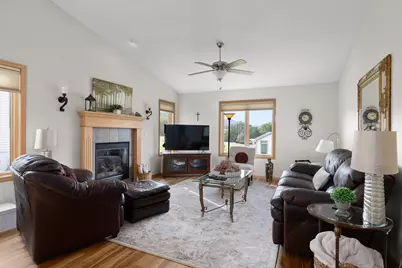 W5415  Timbercreek Trl #10, Medary, WI 54601 - Photo 7
