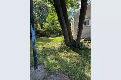4642 N 57th St, Milwaukee, WI 53218 - Photo 11