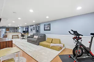N85W15153 Mac Arthur Dr, Menomonee Falls, WI 53051 - Photo 19