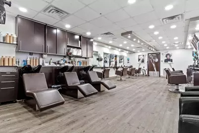 3041 N Oakland Ave #3043, Milwaukee, WI 53211 - Photo 3