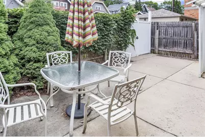 3041 N Oakland Ave #3043, Milwaukee, WI 53211 - Photo 11
