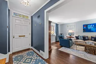 5259 N Kent Ave, Whitefish Bay, WI 53217 - Photo 5