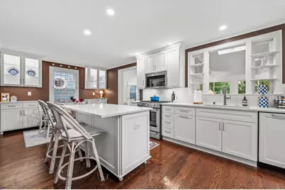 5259 N Kent Ave, Whitefish Bay, WI 53217 - Photo 13