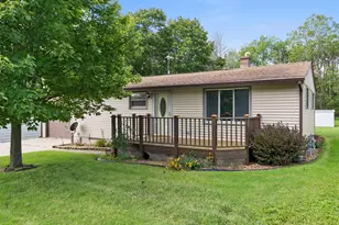631 Elm St, Mishicot, WI 54228 - Photo 5