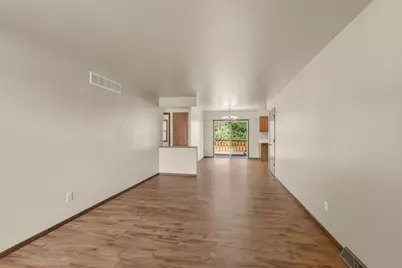 1127  Schoenhaar Dr, West Bend, WI 53090 - Photo 3