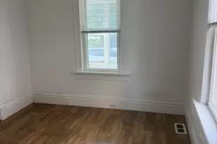 1002 43rd St, Kenosha, WI 53140 - Photo 7
