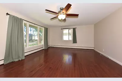 2417 S 15th St, Sheboygan, WI 53081 - Photo 3