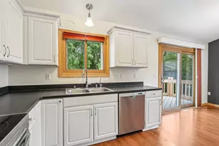 2416 Brentwood Dr, Waukesha, WI 53188 - Photo 27