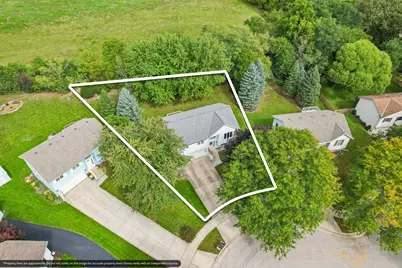 2416  Brentwood Dr, Waukesha, WI 53188 - Photo 15