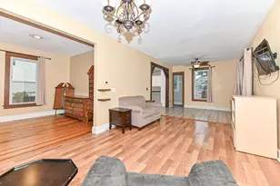 2159 Clarence Ave, Racine, WI 53405 - Photo 25