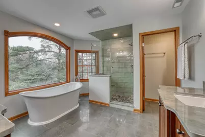 W36  Oakwood Dr, Delafield, WI 53018 - Photo 35