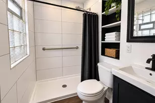 216 S 62nd St, Milwaukee, WI 53214 - Photo 23