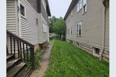 2944 N 47th St #2946, Milwaukee, WI 53210 - Photo 15