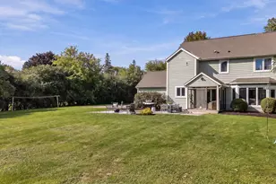 10946 N Sherwood Dr, Mequon, WI 53092 - Photo 31