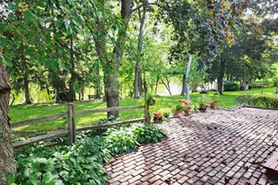 319 Elizabeth St, Watertown, WI 53098 - Photo 37