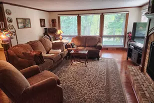 319 Elizabeth St, Watertown, WI 53098 - Photo 13