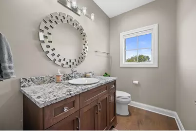 1649  Spring Valley Rd, Hartland, WI 53029 - Photo 13