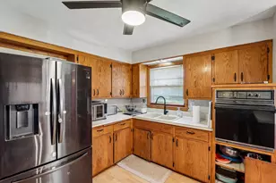 1229 Ed-Mar Circle, Waukesha, WI 53188 - Photo 11