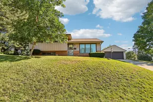 1229 Ed-Mar Circle, Waukesha, WI 53188 - Photo 1