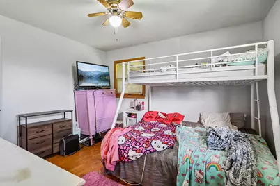1229  Ed-Mar Cir, Waukesha, WI 53188 - Photo 21