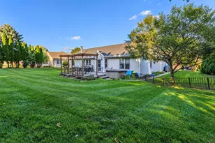804 Jamesway Dr, Watertown, WI 53098 - Photo 3