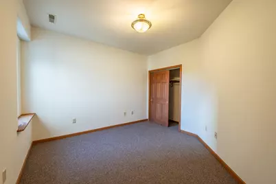772  Bridlewood Dr #5103E, Hartford, WI 53027 - Photo 15