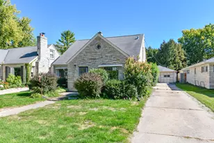 2616 N 96th St, Wauwatosa, WI 53226 - Photo 1