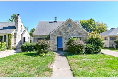 2616 N 96th St, Wauwatosa, WI 53226 - Photo 17