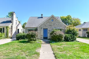 2616 N 96th St, Wauwatosa, WI 53226 - Photo 17