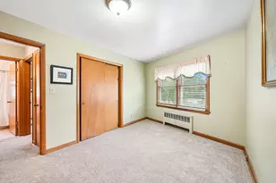 4102 N Wilson Dr, Shorewood, WI 53211 - Photo 15