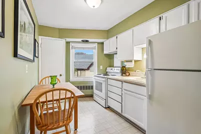 4102 N Wilson Dr #4, Shorewood, WI 53211 - Photo 13