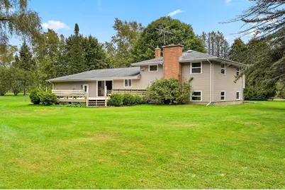 5224  Woodland Dr, Two Rivers, WI 54241 - Photo 9