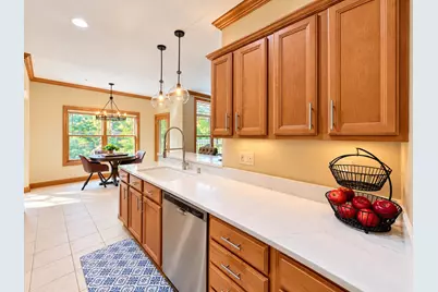 7561 W Tuckaway Pines Cir, Franklin, WI 53132 - Photo 11