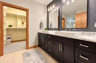 7561 W Tuckaway Pines Cir, Franklin, WI 53132 - Photo 23