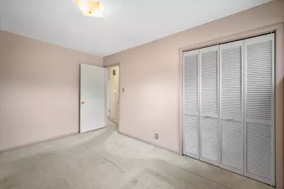 842 E Doty Pl, Milwaukee, WI 53207 - Photo 13