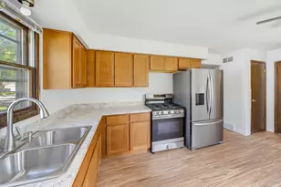7749 N 80th St, Milwaukee, WI 53223 - Photo 5