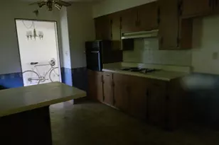 415 Catskill Rd, Brookfield, WI 53186 - Photo 9