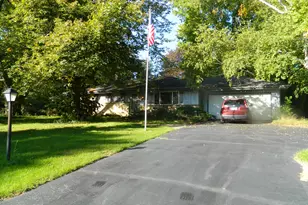 415 Catskill Rd, Brookfield, WI 53186 - Photo 1
