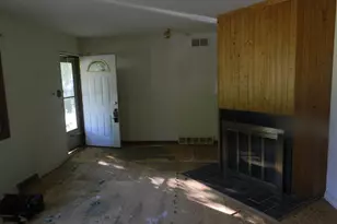 415 Catskill Rd, Brookfield, WI 53186 - Photo 5