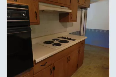 415  Catskill Rd, Brookfield, WI 53186 - Photo 11