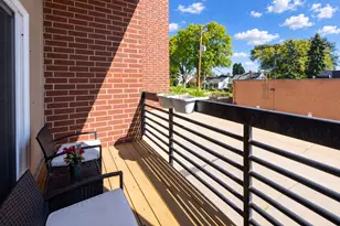 1220 E Locust St, Milwaukee, WI 53212 - Photo 13