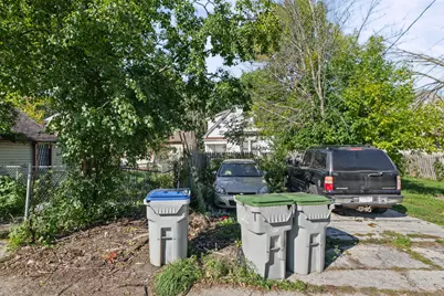 4730 N 29th St, Milwaukee, WI 53209 - Photo 15